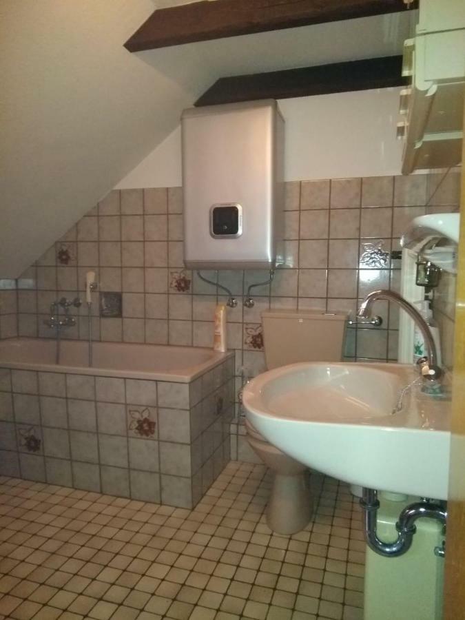 Gemuetliche Wohnung Naehe Centro Oberhausen  Esterno foto